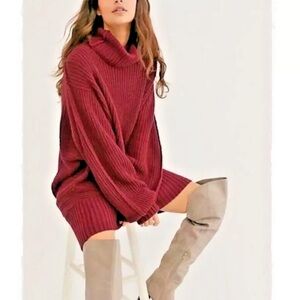Free People Maroon Over size Chunky Turtleneck Sweater